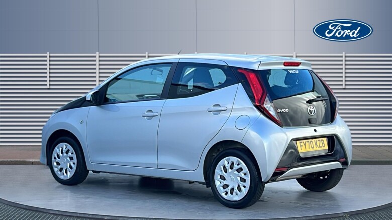 Toyota Aygo 1.0 VVT-i X-Play 5dr Petrol Hatchback